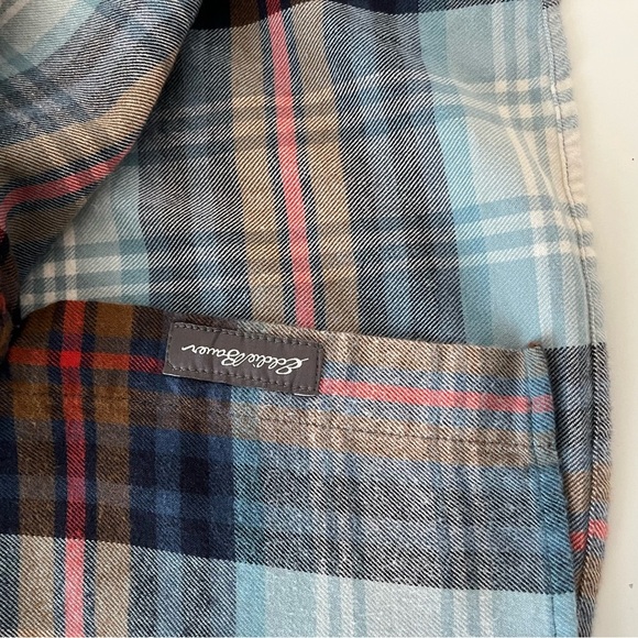 Eddie Bauer Blue Plaid Flannel Button Front Long Sleece Shirt - Picture 11 of 11